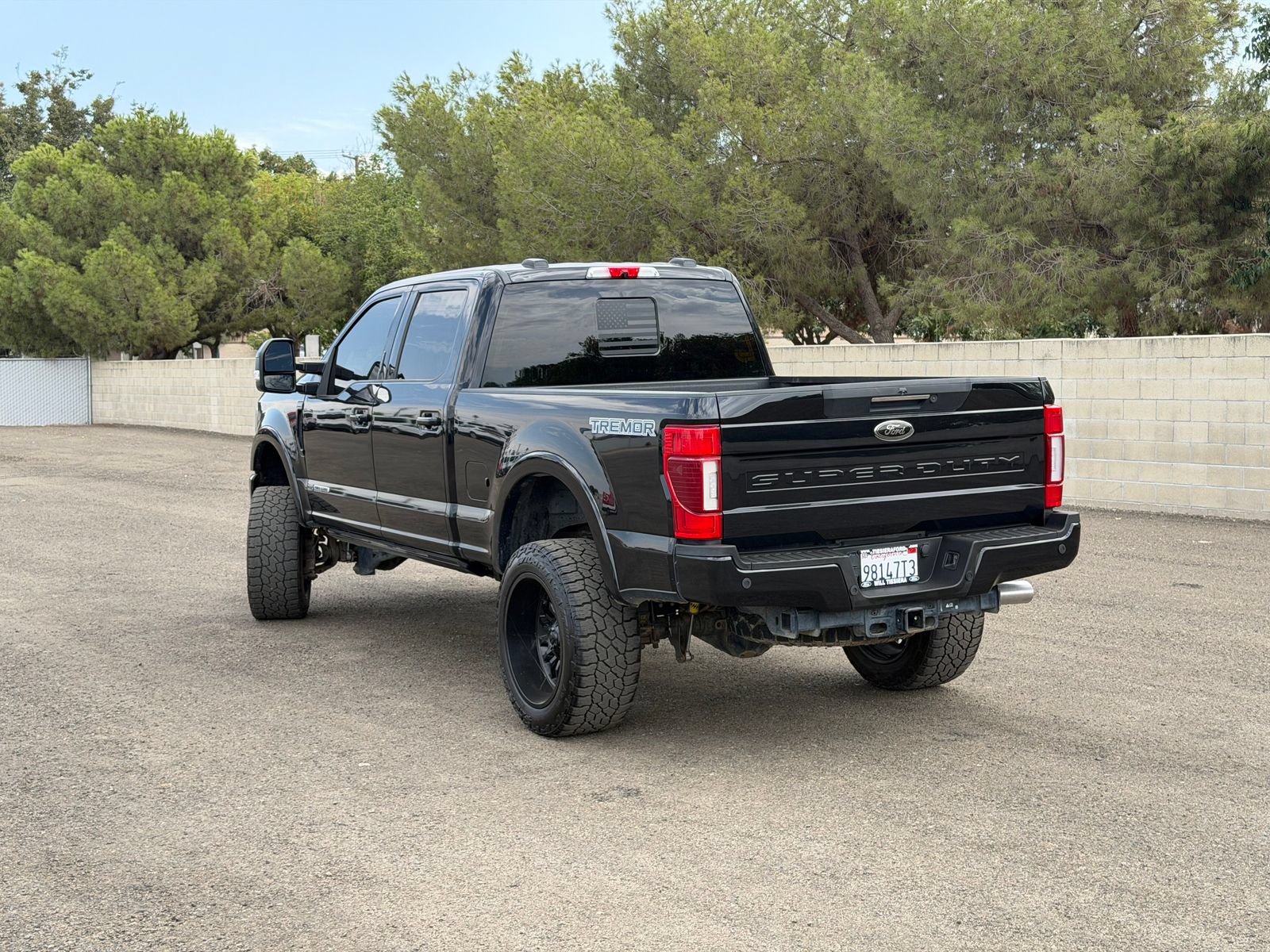 Used 2022 Ford F350 Lariat w/ Tremor Off-Road Package AWD/4WD image 8