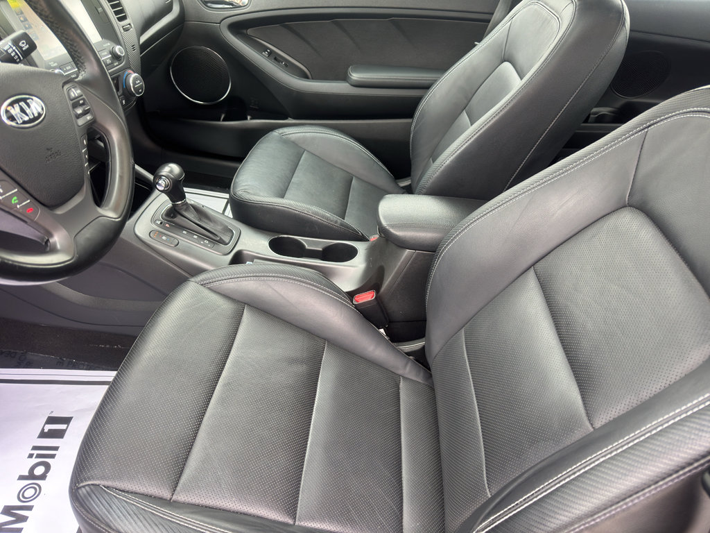 Used 2015 Kia Forte Koup SX w/ SX Premium Package image 12