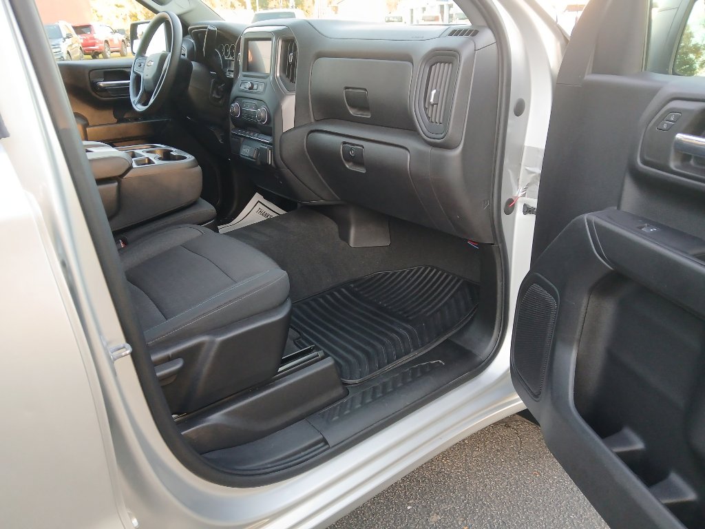 Used 2022 Chevrolet Silverado 1500 Custom image 32
