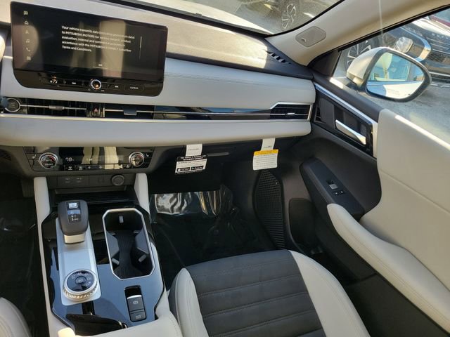 New 2026 Mitsubishi Outlander SE image 18