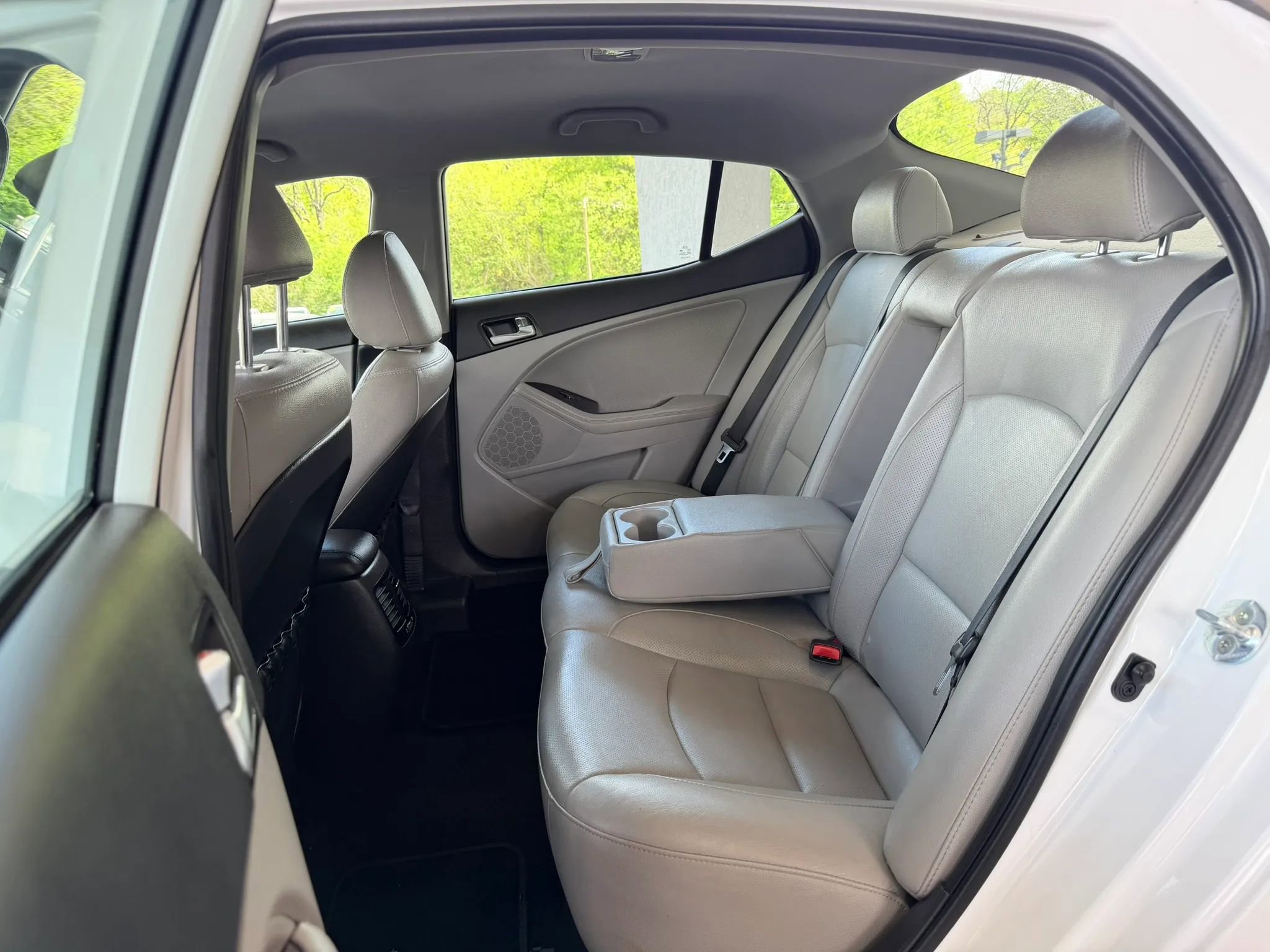 Used 2015 Kia Optima EX image 21