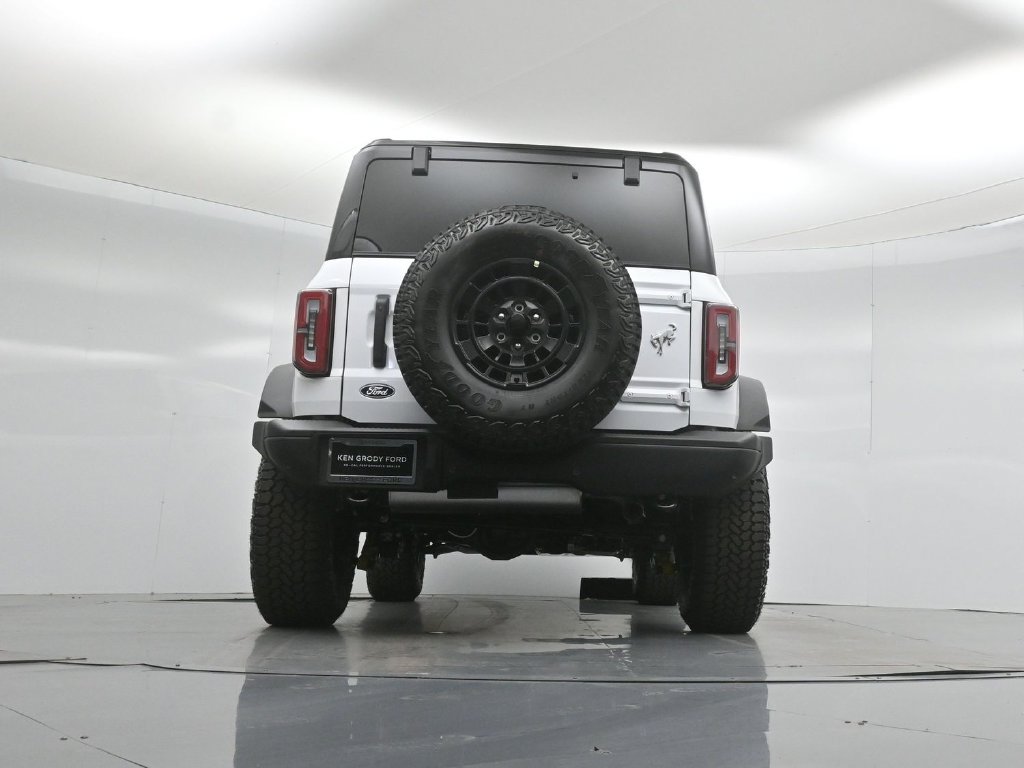 New 2026 Ford Bronco Badlands AWD/4WD image 45