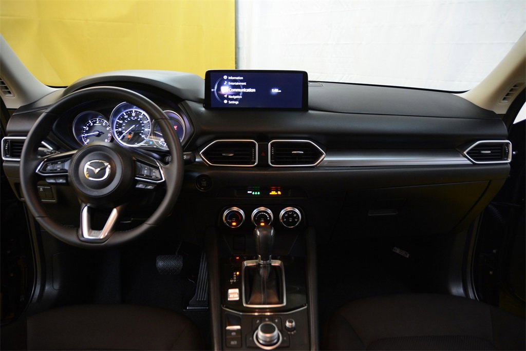 Used 2021 MAZDA CX-5 Sport image 2