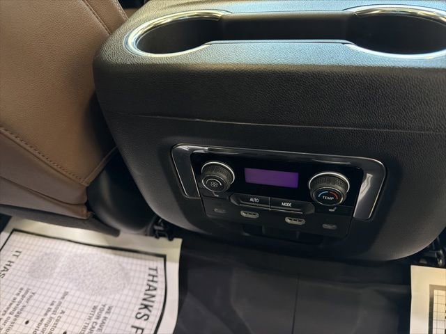 Used 2024 Chevrolet Suburban High Country w/ Advanced Technology Package image 46