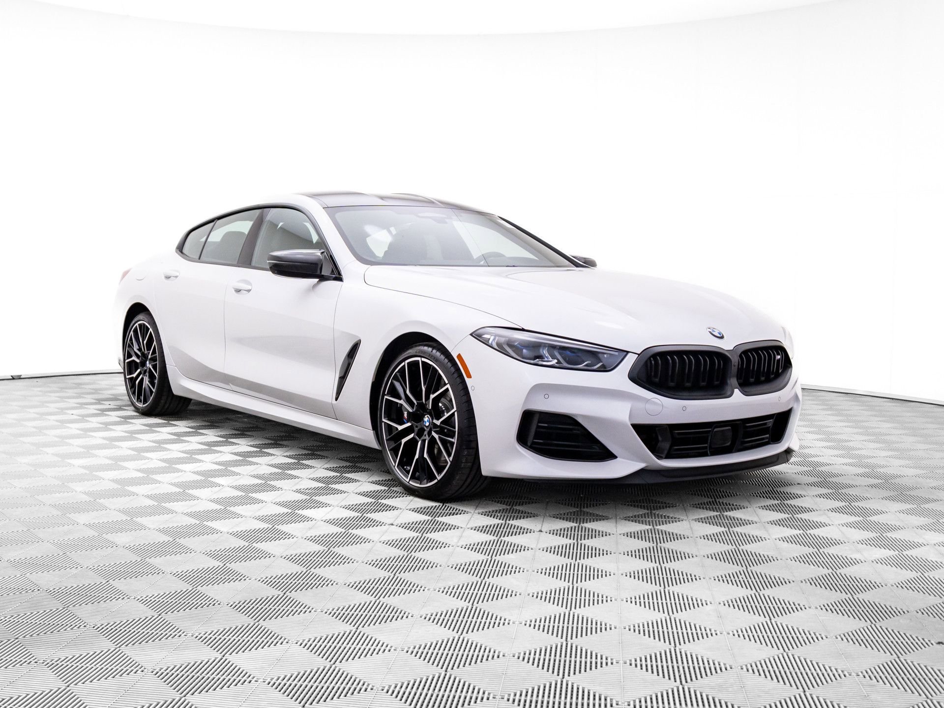 New 2026 BMW M850i xDrive w/ M Carbon Exterior Package AWD/4WD image 9
