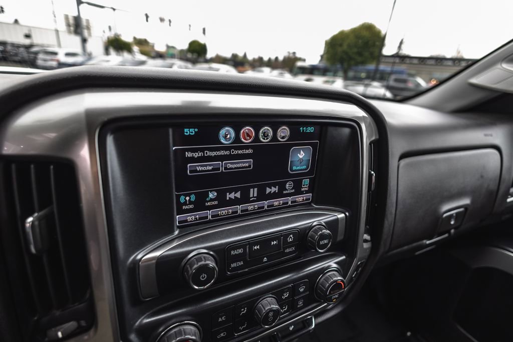 Used 2018 Chevrolet Silverado 1500 LT w/ All Star Edition AWD/4WD image 17