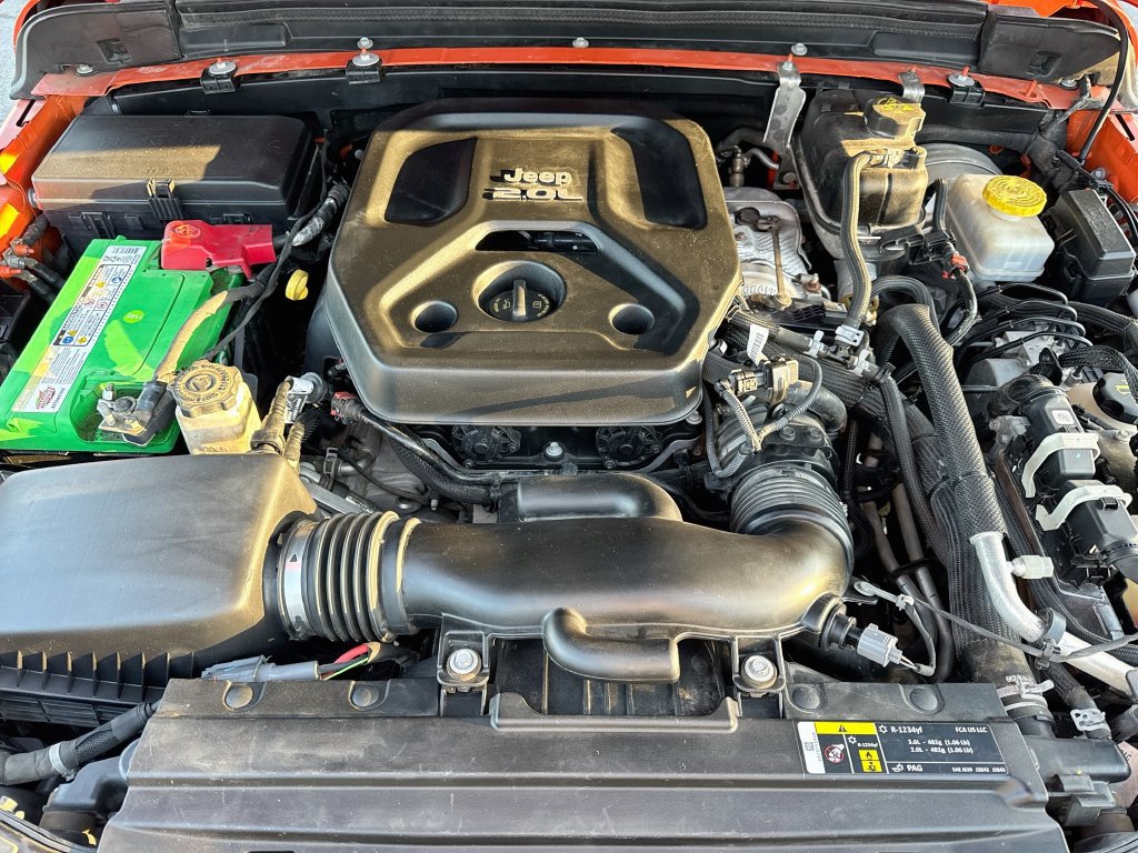 Used 2018 Jeep Wrangler Unlimited Sport S AWD/4WD image 36