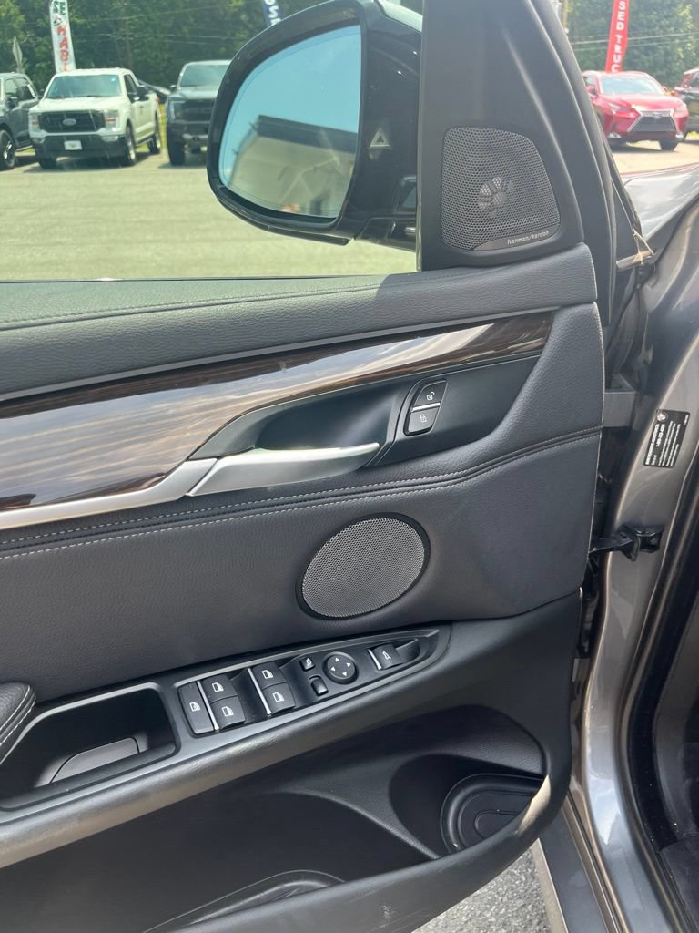 Used 2019 BMW X6 xDrive35i w/ M Sport Package AWD/4WD image 5