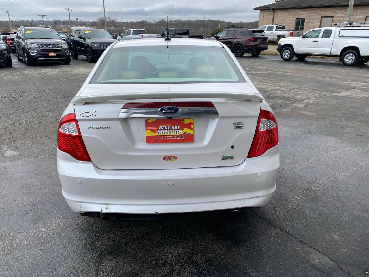 Used 2010 Ford Fusion SEL AWD/4WD image 4
