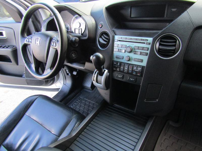 Used 2011 Honda Pilot EX-L image 25