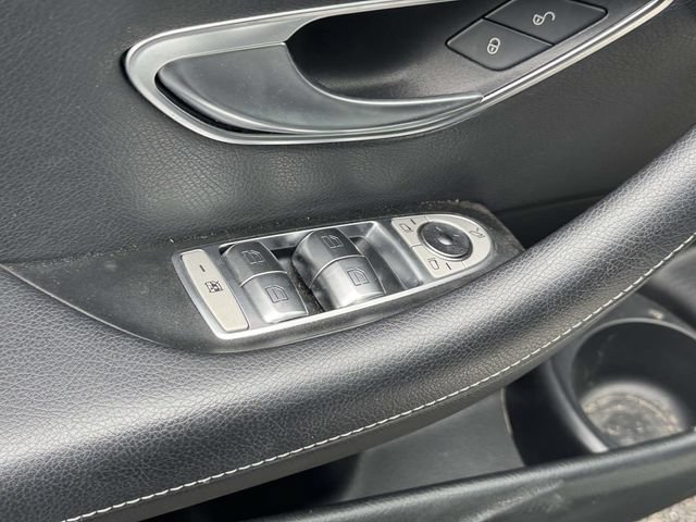 Used 2022 Mercedes-Benz E 350 Sedan image 22