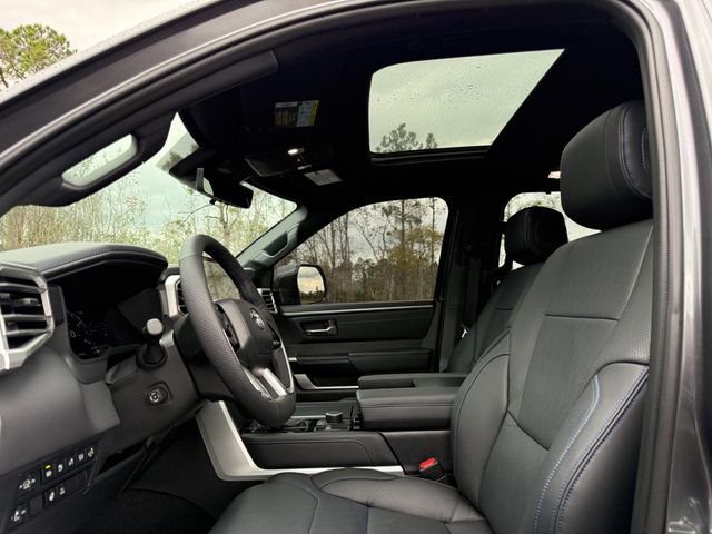 Used 2025 Toyota Sequoia Platinum image 5