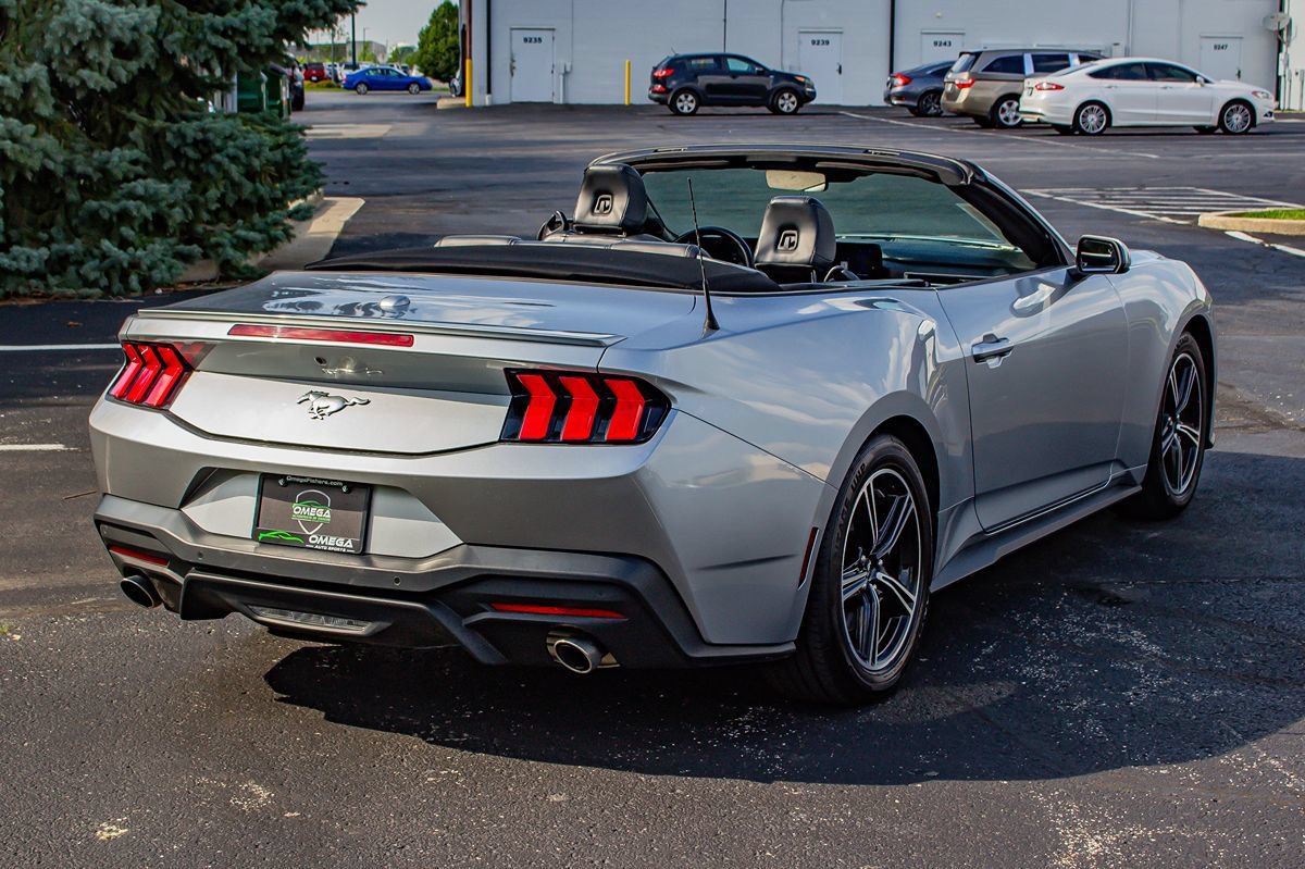 Used 2024 Ford Mustang EcoBoost Premium Convertible 2 RWD image 9