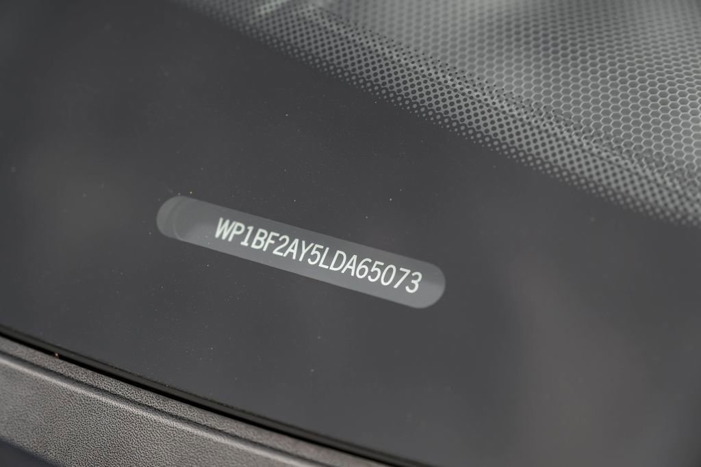 Used 2020 Porsche Cayenne Turbo image 70