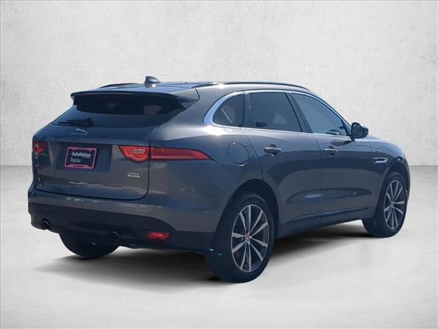 Used 2019 Jaguar F-PACE Prestige image 5