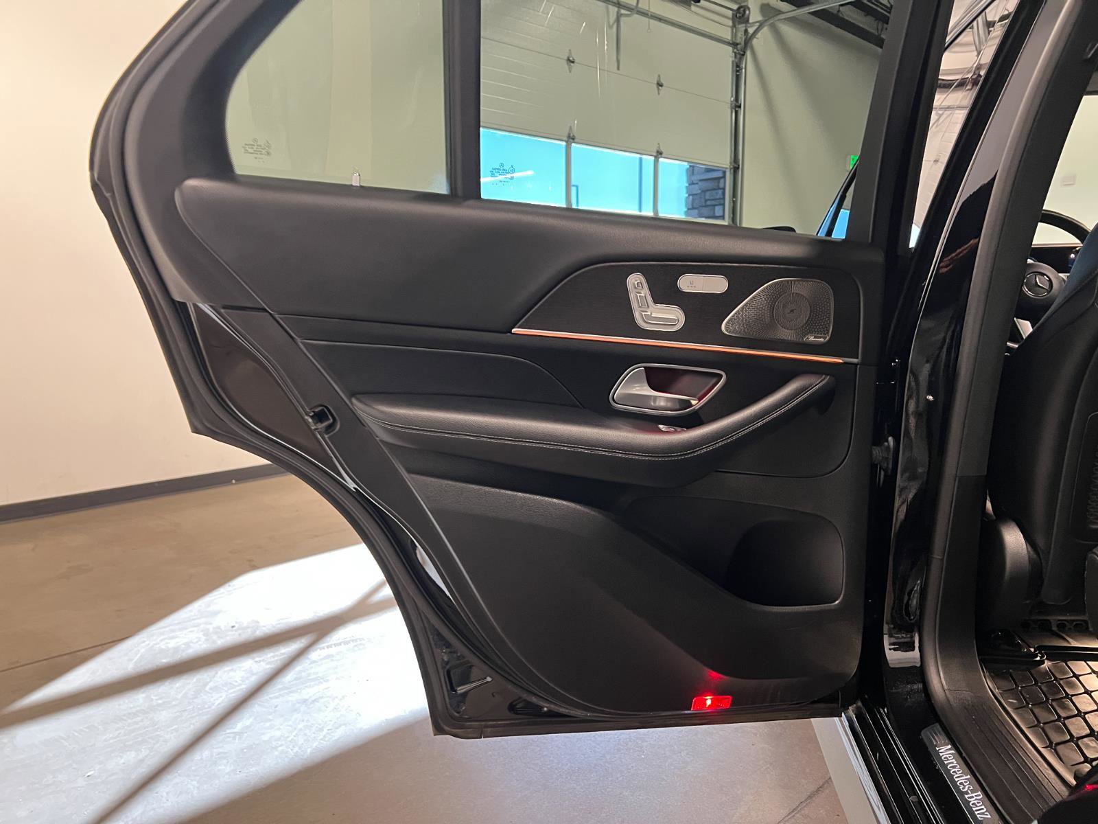 Used 2022 Mercedes-Benz GLE 350 4MATIC image 33