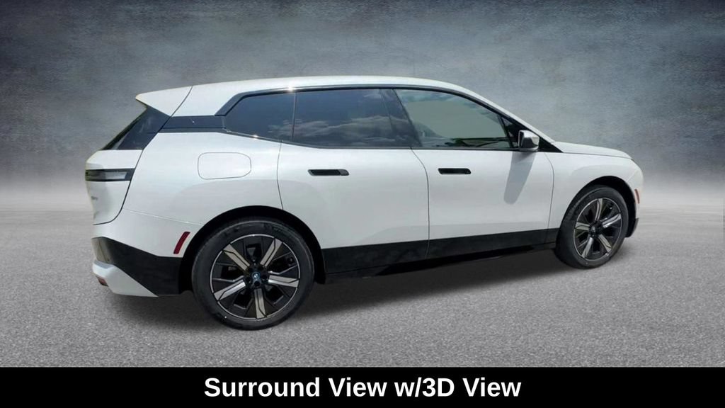 Used 2024 BMW iX xDrive50 w/ Sport Package AWD/4WD image 28