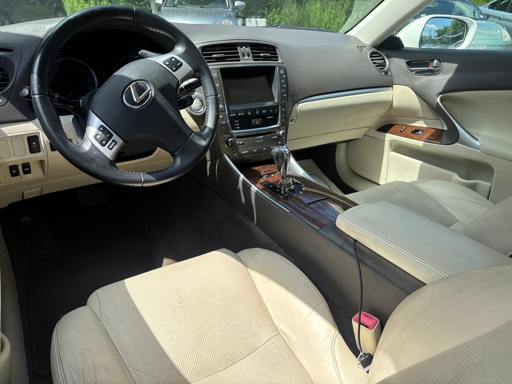 Used 2012 Lexus IS 250 AWD w/ Premium Pkg Value Edition image 39