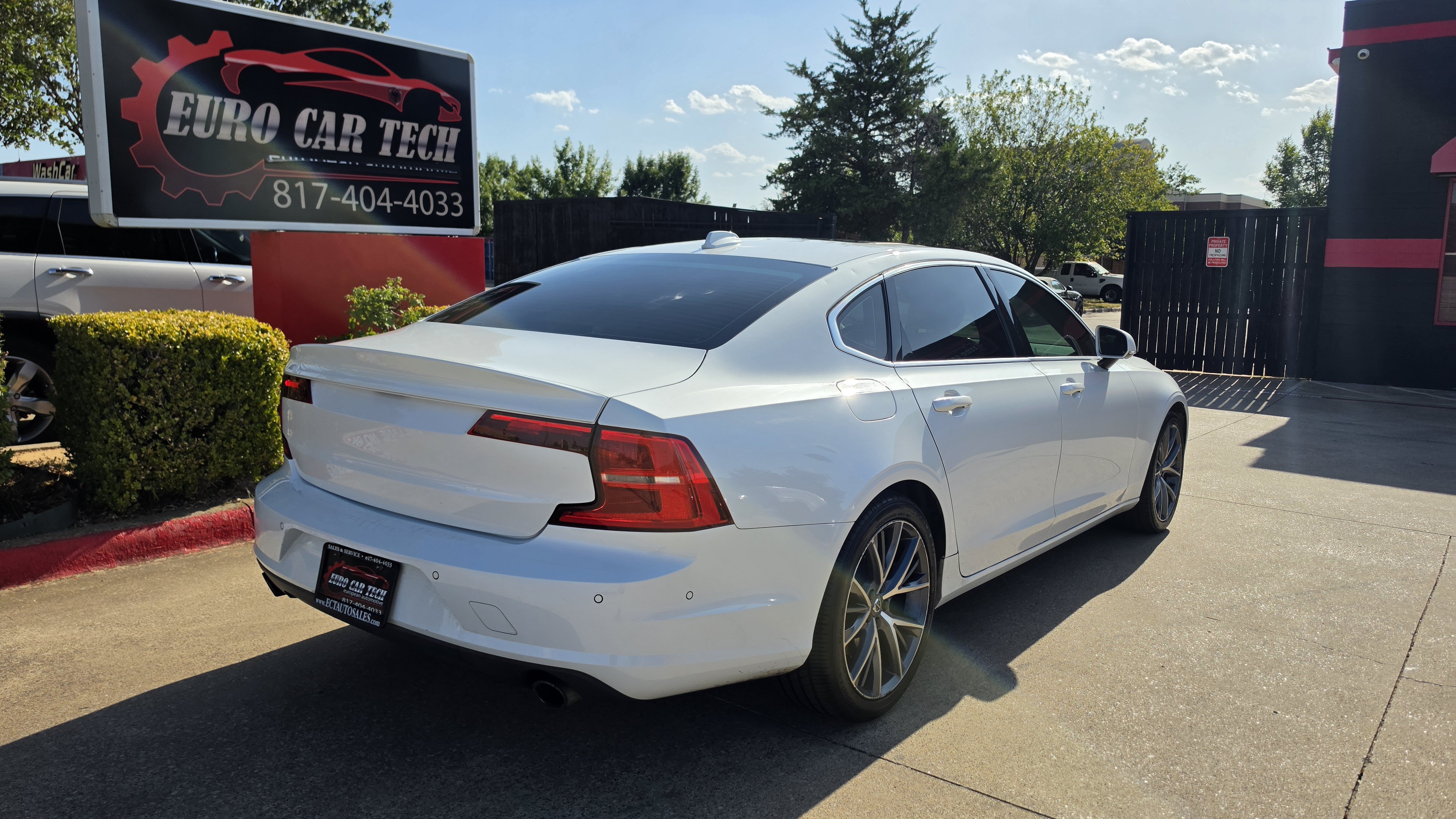 Used 2018 Volvo S90 T5 Momentum FWD image 8