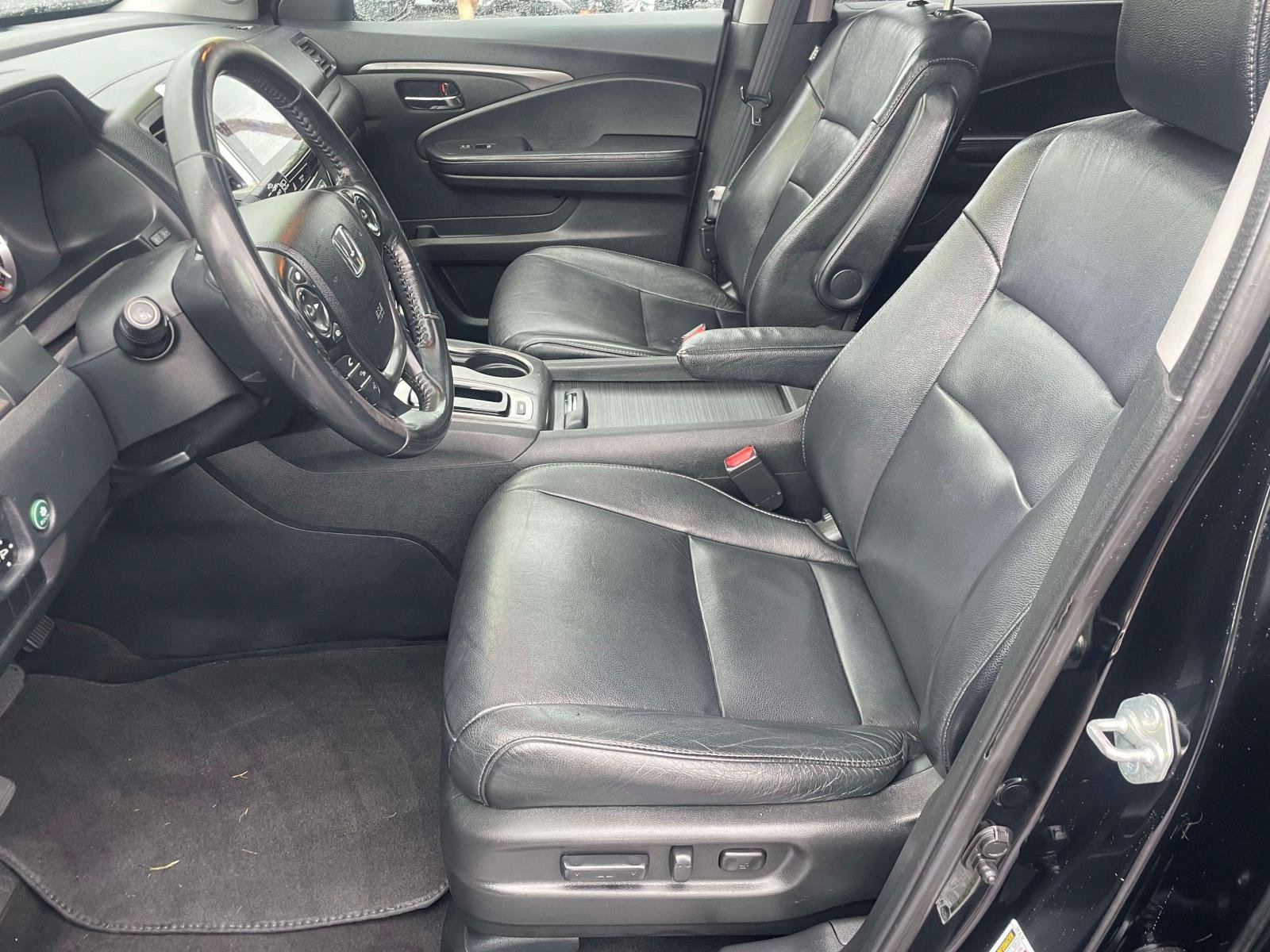 Used 2017 Honda Pilot EX-L image 11