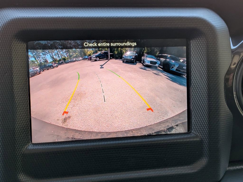Used 2022 Jeep Wrangler Unlimited Sport AWD/4WD image 18