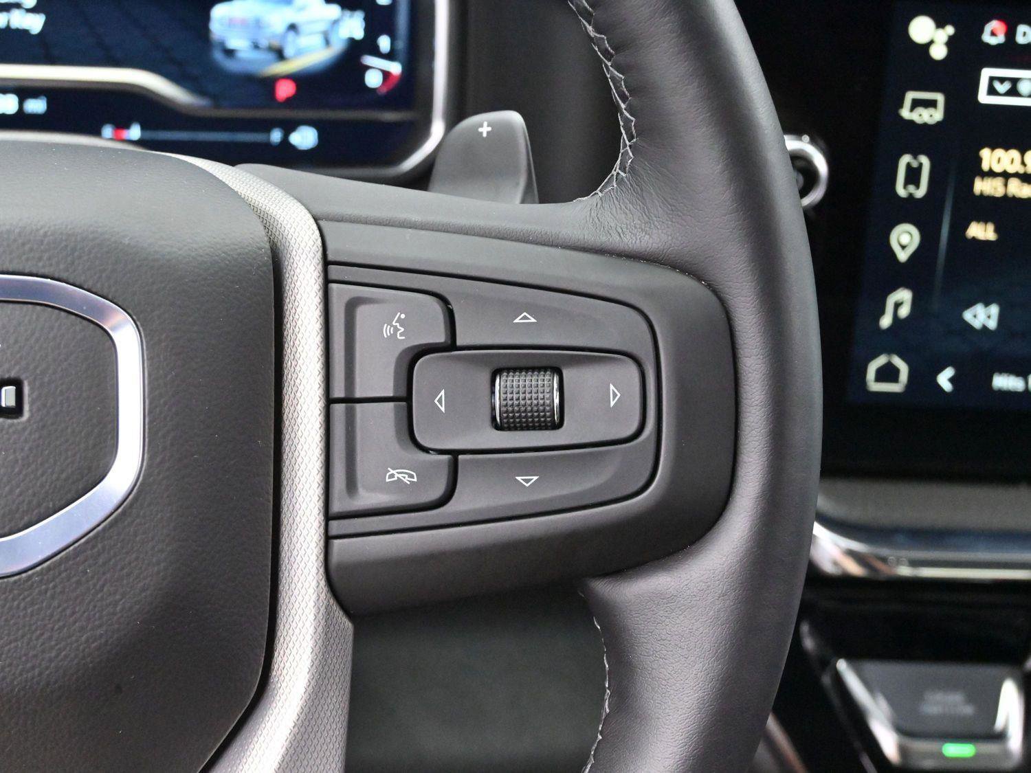 Used 2025 GMC Sierra 1500 Denali image 14