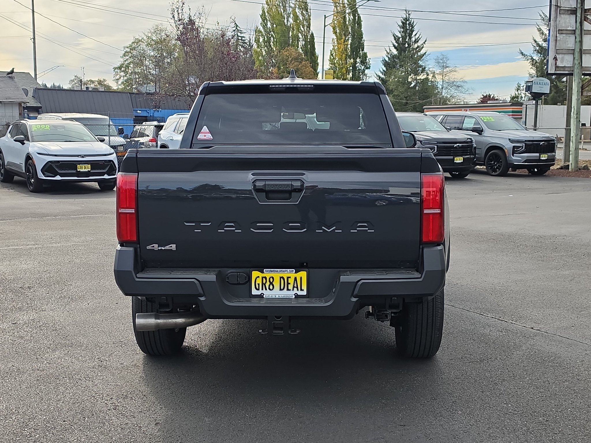 New 2026 Toyota Tacoma SR AWD/4WD image 8