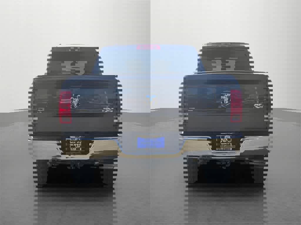 Used 2024 RAM 1500 Classic SLT image 5