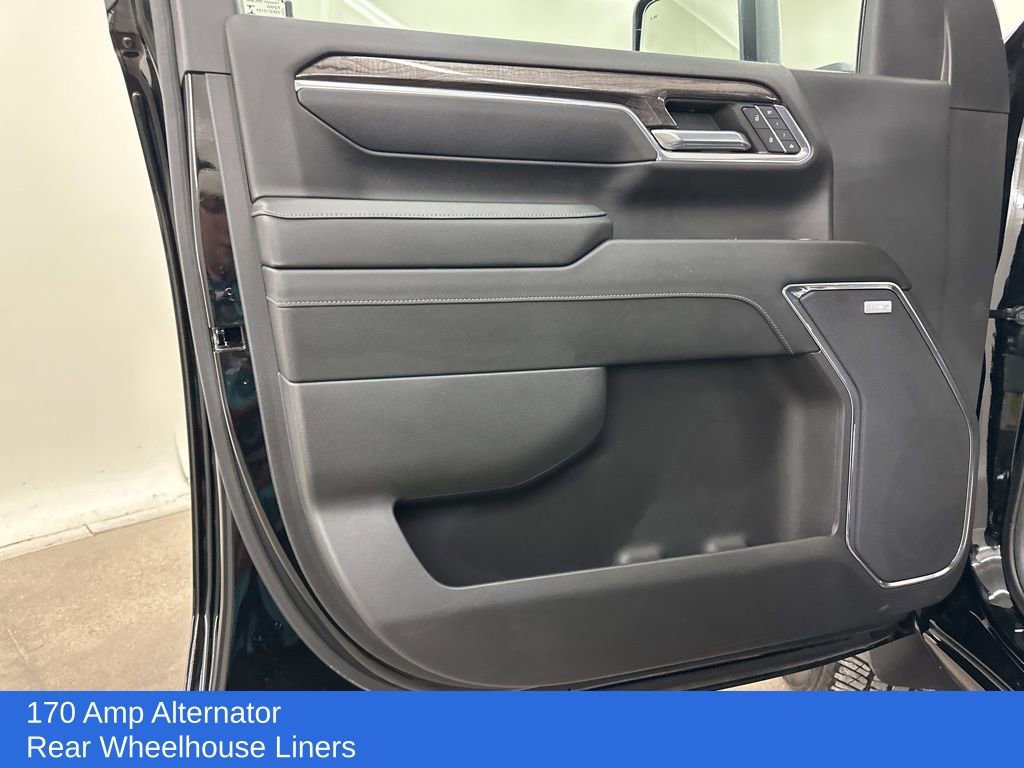 Used 2024 Chevrolet Silverado 2500 LTZ w/ LTZ Premium Package image 31