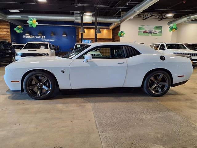 Used 2022 Dodge Challenger SRT Hellcat w/ Plus Package image 4
