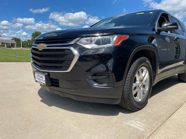 Used 2021 Chevrolet Traverse LS FWD image 15