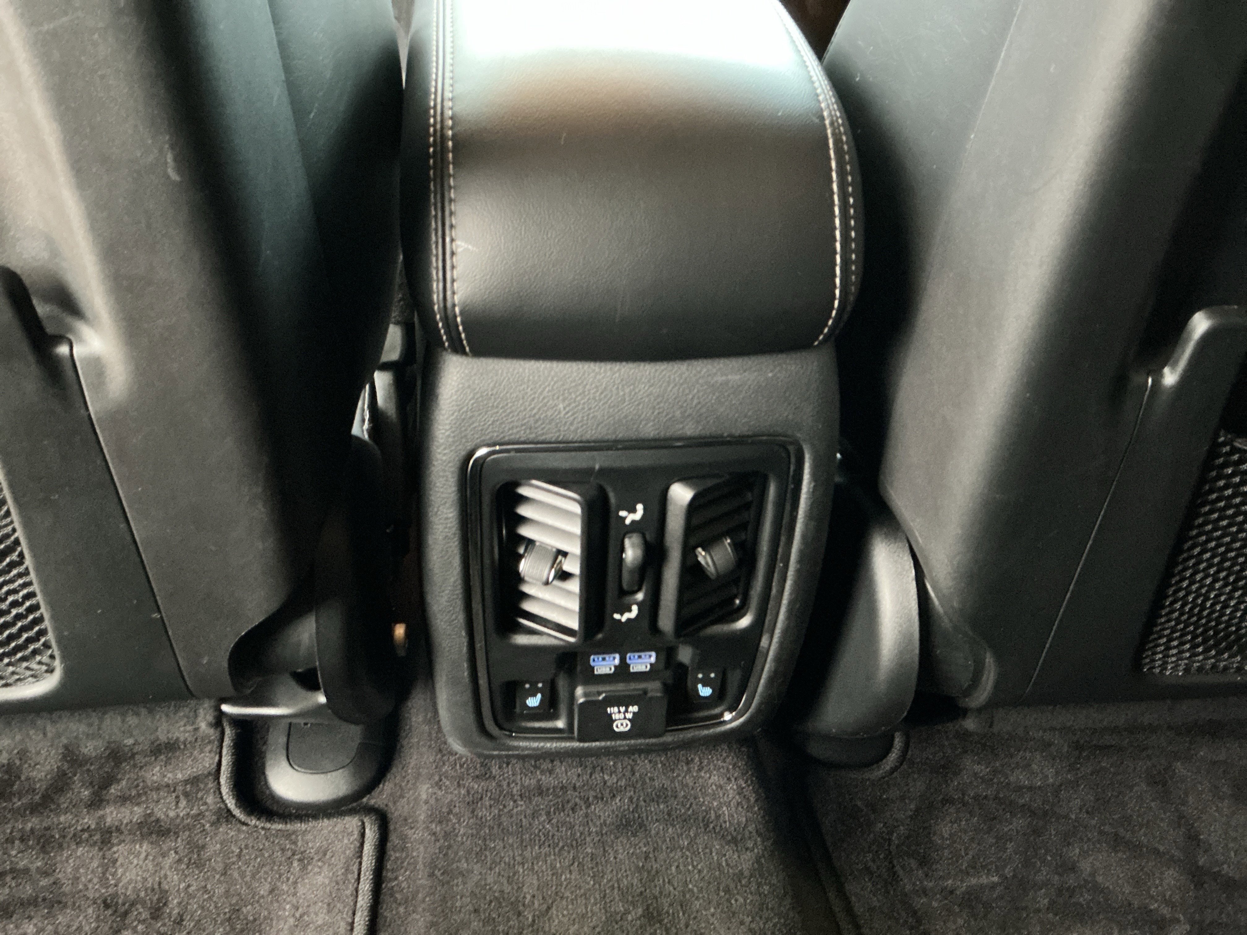 Used 2016 Jeep Grand Cherokee Limited w/ Luxury Group II image 33