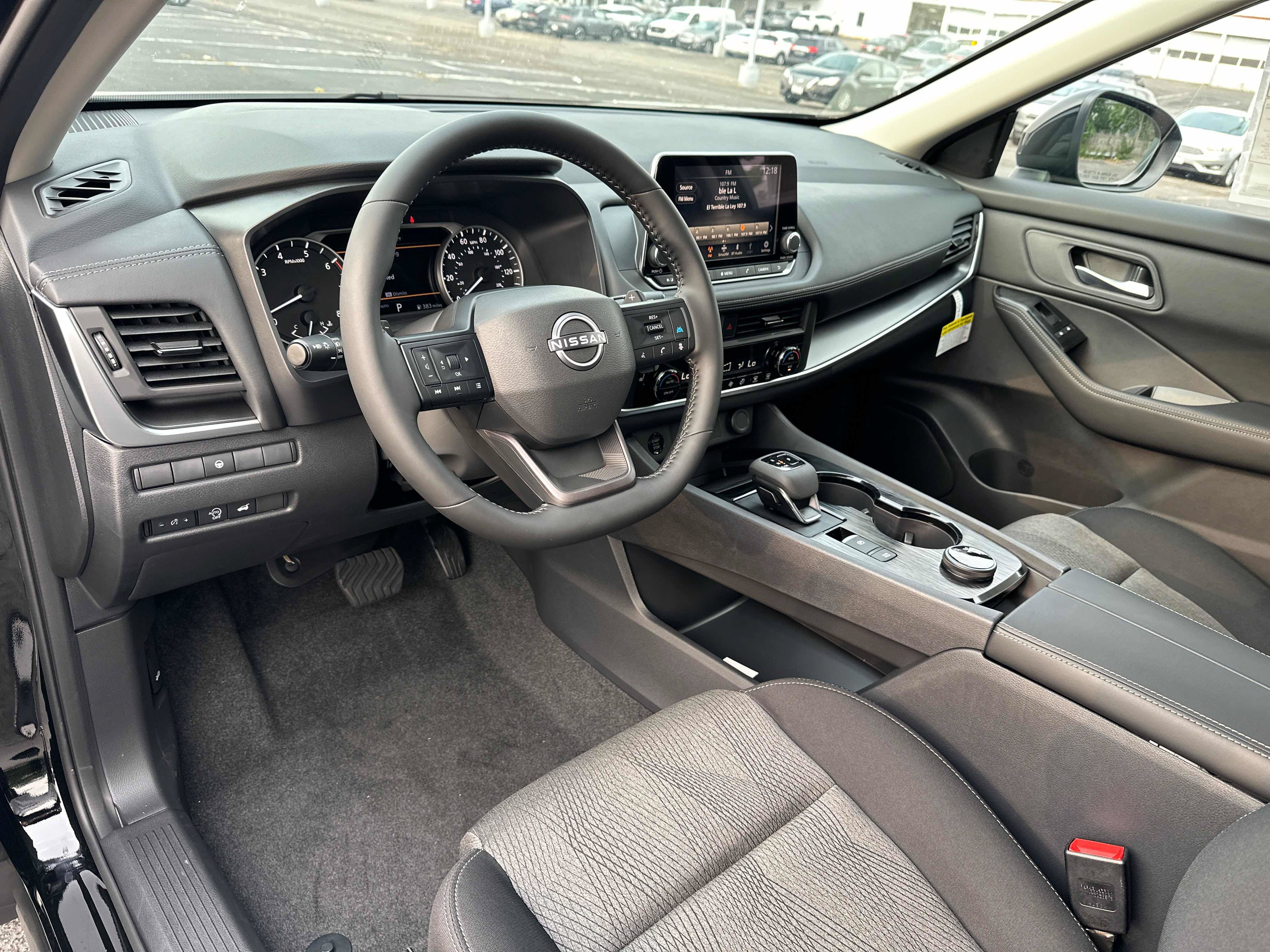 New 2026 Nissan Rogue SV w/ Cold Weather Package AWD/4WD image 30