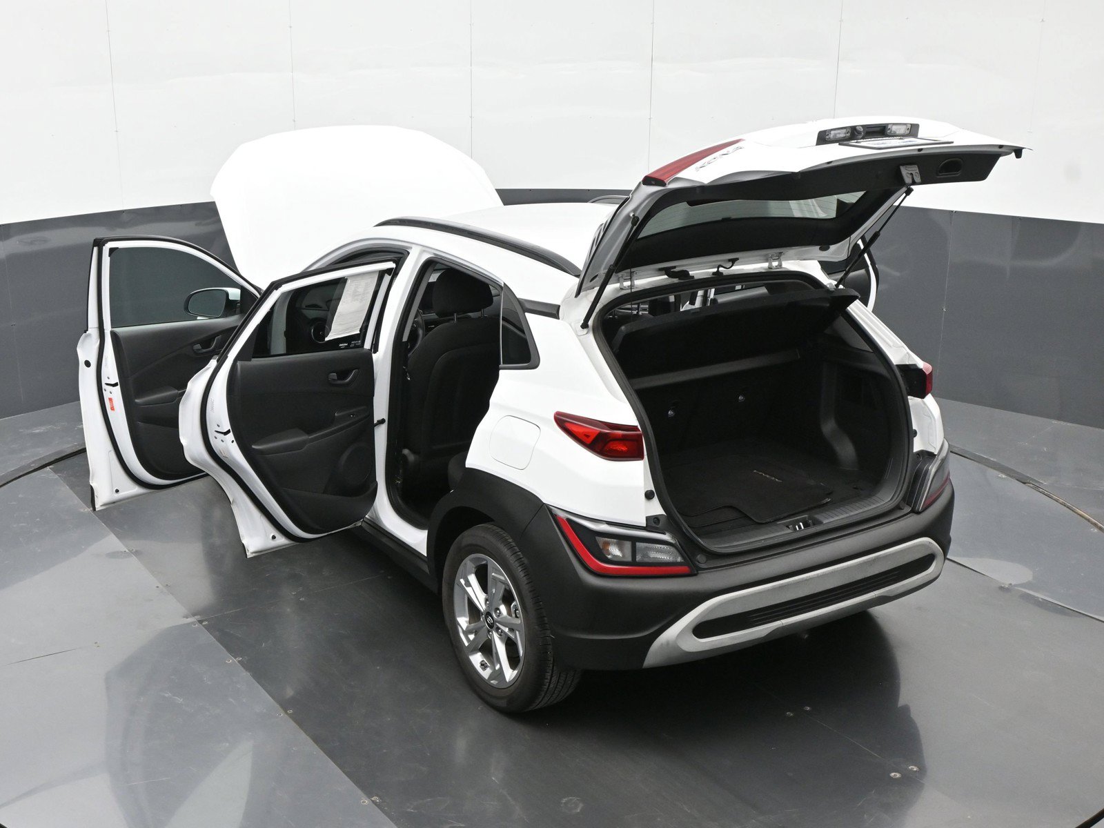 Certified 2023 Hyundai Kona SEL w/ Cargo Package AWD/4WD image 45