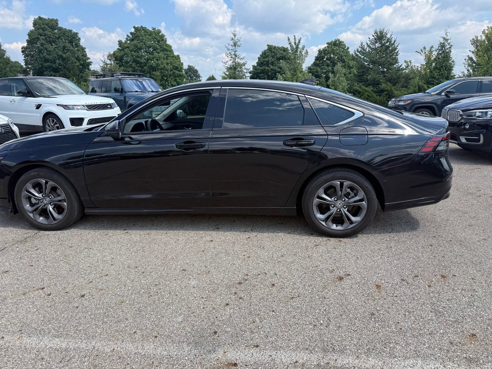 Used 2024 Honda Accord EX-L image 8