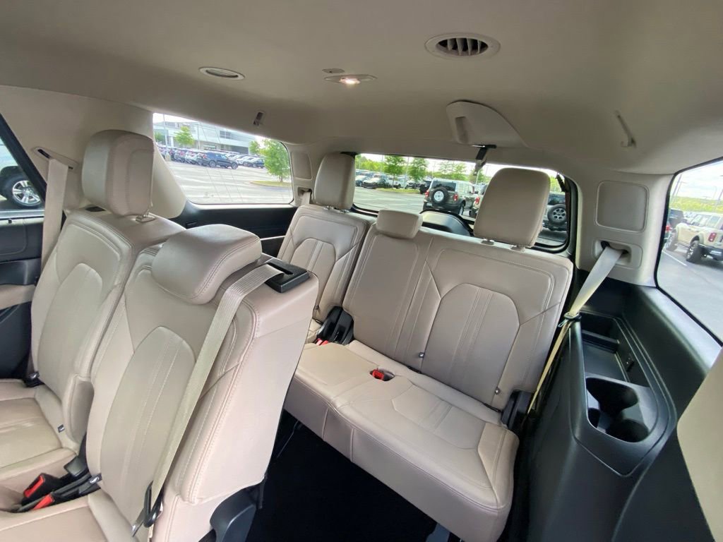 Certified 2024 Ford Expedition Limited image 27