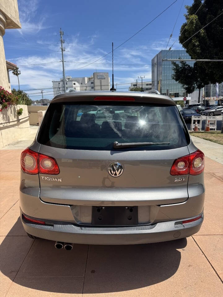 Used 2009 Volkswagen Tiguan S FWD image 6
