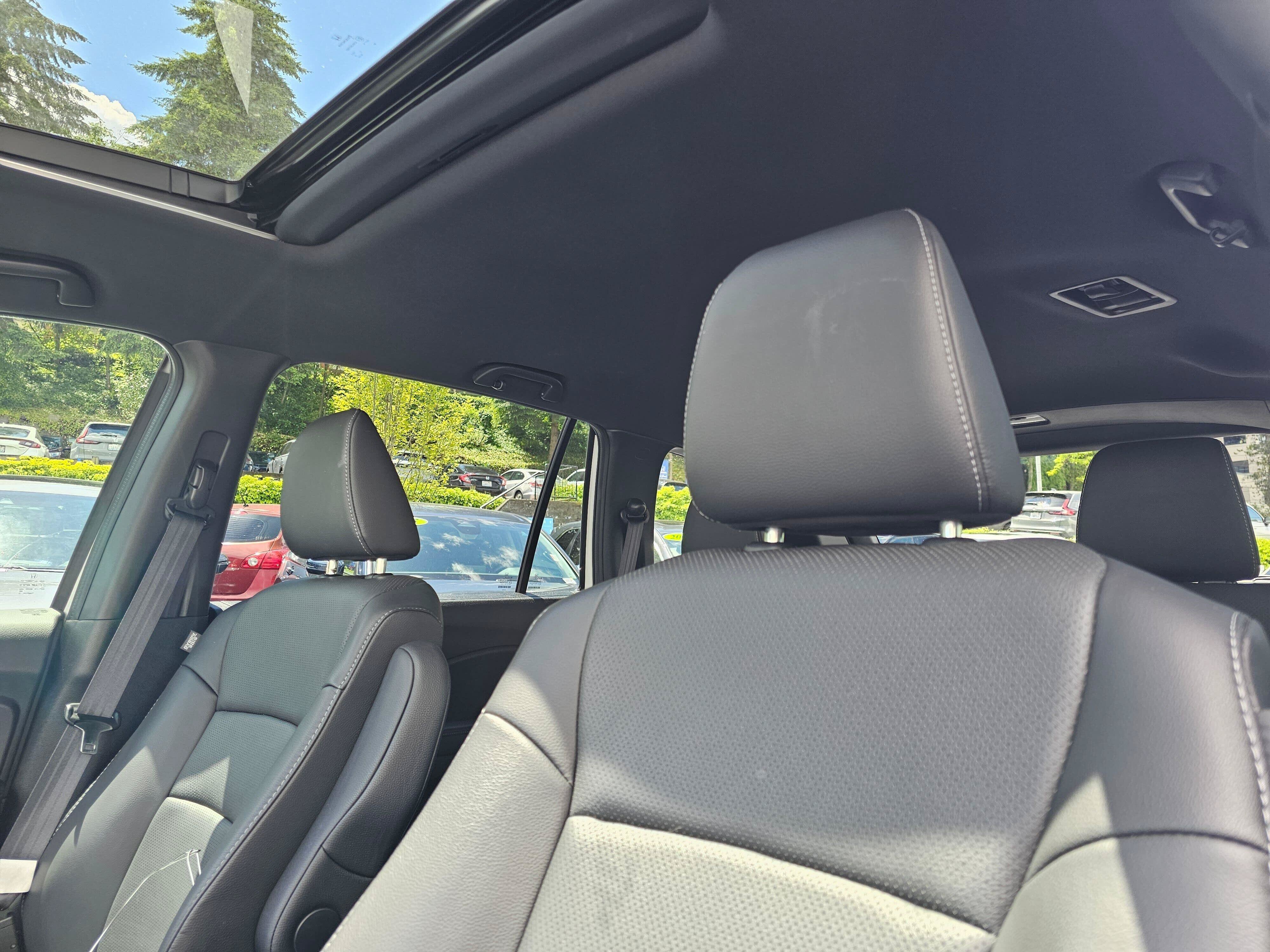 Used 2023 Honda Passport EX-L image 23