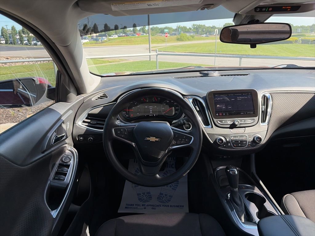 Used 2019 Chevrolet Malibu LT w/ Driver Confidence Package FWD image 40