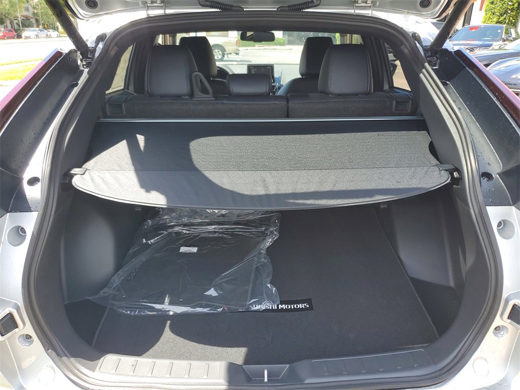 New 2025 Mitsubishi Eclipse Cross Black Edition image 10