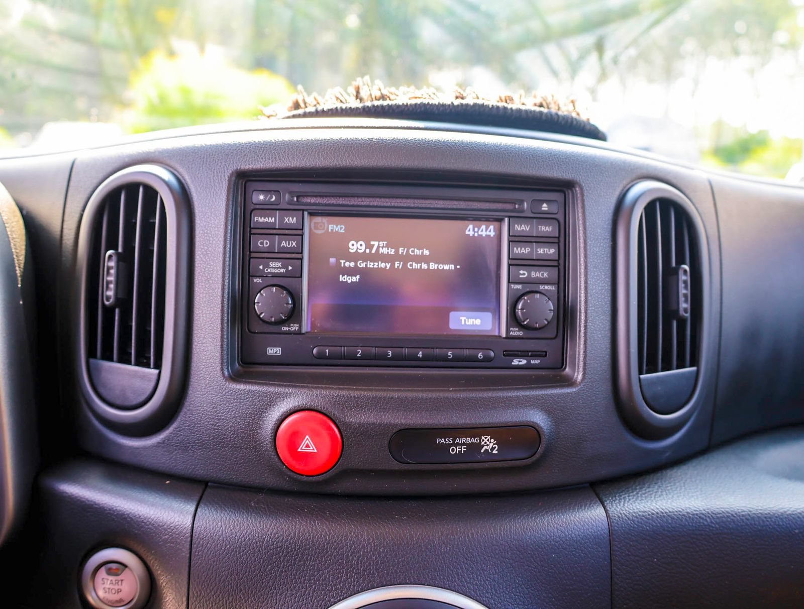 Used 2014 Nissan Cube 1.8 SL w/ SL Preferred Package FWD image 14