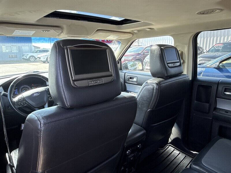 Used 2014 Ford Flex Limited w/ Equipment Group 303A AWD/4WD image 27