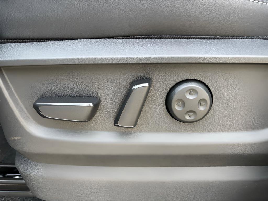 New 2026 Nissan Armada PRO-4X image 25