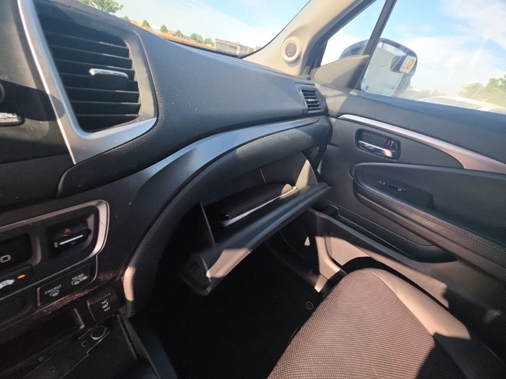 Used 2017 Honda Ridgeline RTL image 22