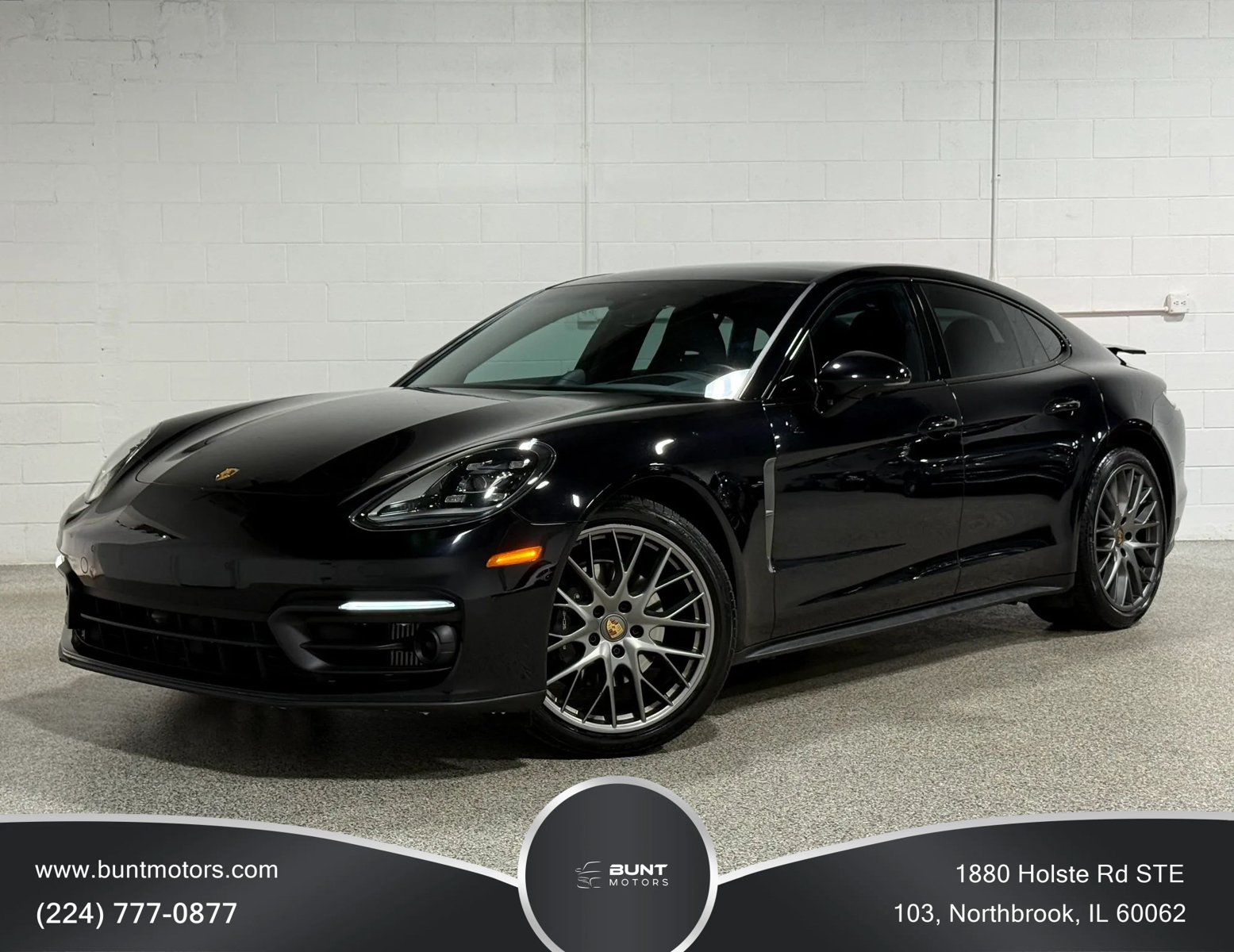 Used 2023 Porsche Panamera 4 Platinum Edition AWD/4WD image 1