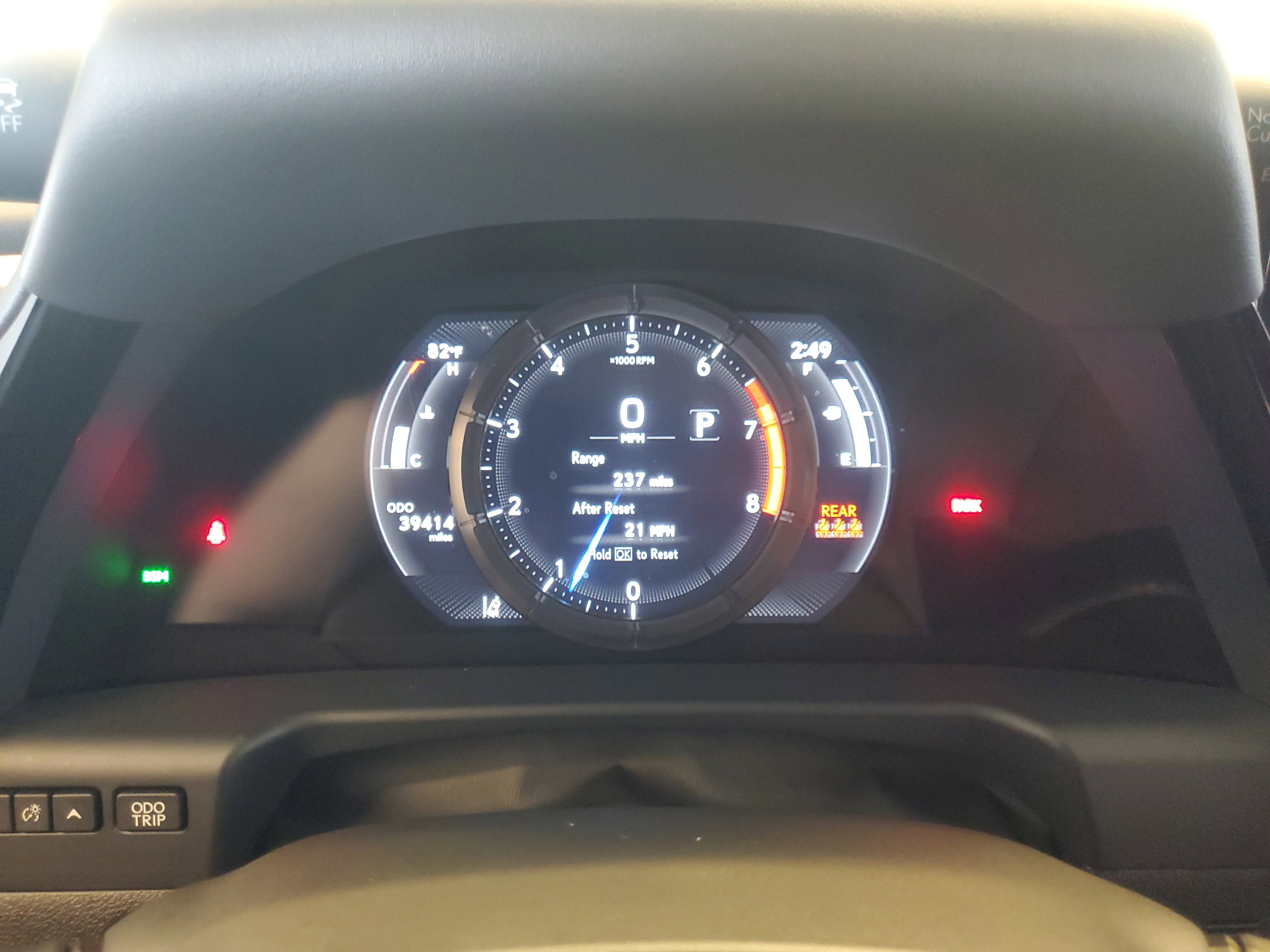 Certified 2024 Lexus ES 350 F Sport w/ Accessory Package (Z2) image 28