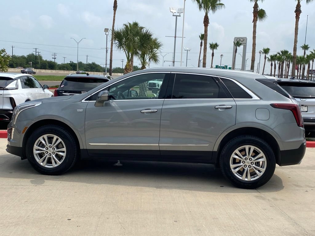 Used 2023 Cadillac XT5 Luxury FWD image 3