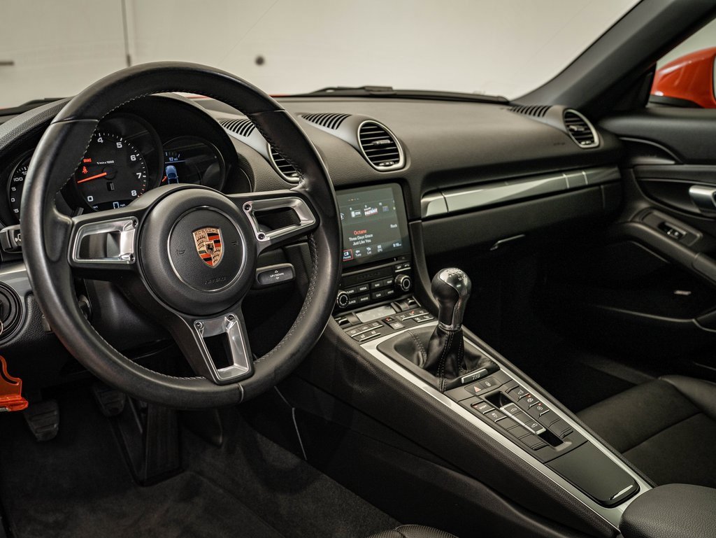 Used 2019 Porsche 718 Boxster image 5