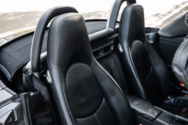Used 2005 Porsche Boxster image 16