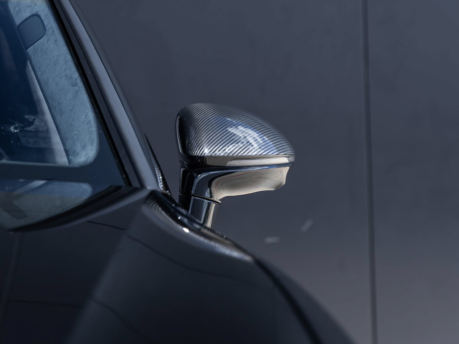 Certified 2023 Porsche Cayenne Turbo GT AWD/4WD image 21